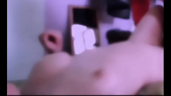 Milf tetona amamantando