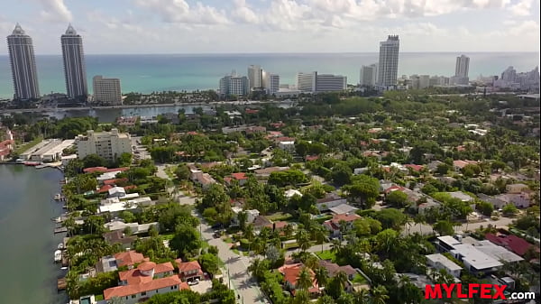 Mylfex – Stepson Helps his Mom while Cleaning the House