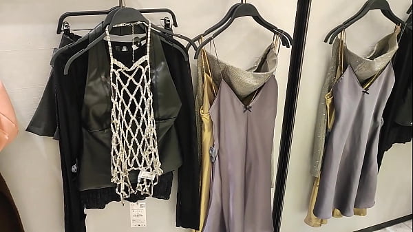 Risky masturbation in a fitting room in a mall. I wanted to take a risk and get a quick orgasm by fucking myself in the fitting