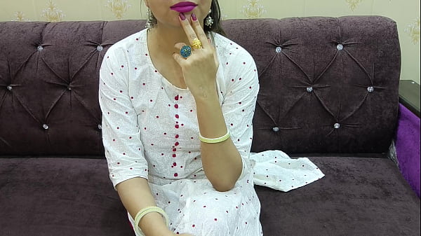 Indian desi Fuddi check karo jara desi indian porn range hath pakda chut ka lalch dekar aapni Gand marwai