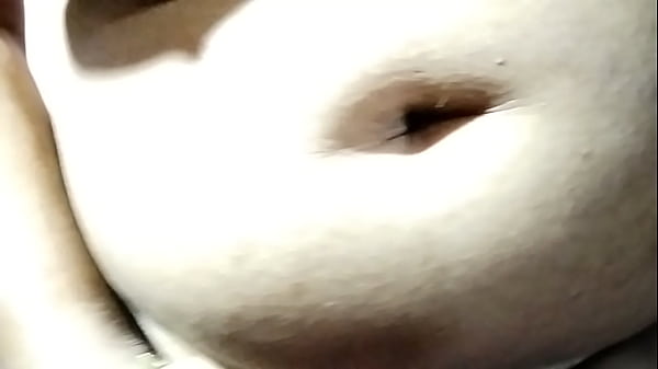 Stepmom Gave Me A Good Handjob For Valentine’S Day