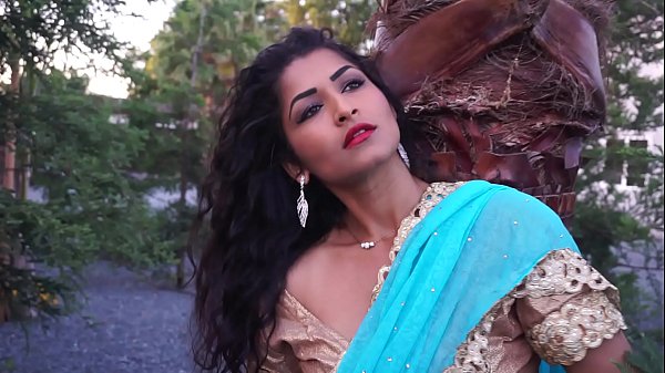 Desi Bhabi Maya Rati In Hindi Song – Maya