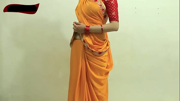 Sexy Girl Saree Tutorial