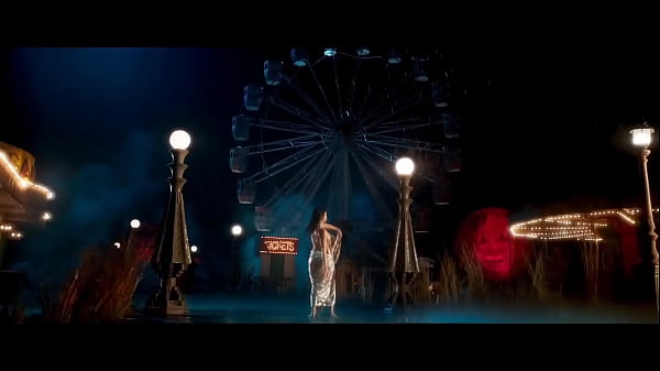 बेशरम रंग और बेशरम लंड पठान पिक्चर का सेक्सी गाना फुल चुदाई