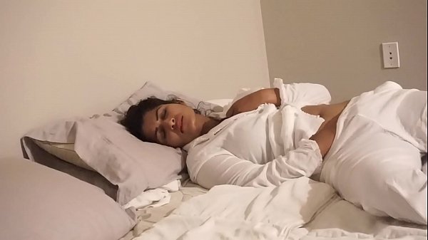 Desi Bhabi fucks herself in bed – Maya