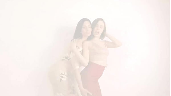 Stunning Brunettes Mindi Mink & Jenna Sativa In A Wild Titty-Rubbing!