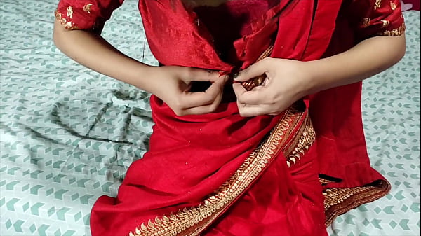 Pyaasi Sauteli Maa Ne Jawaan Bete Ko Apni Chudai Ke Liye Rajee Kiya